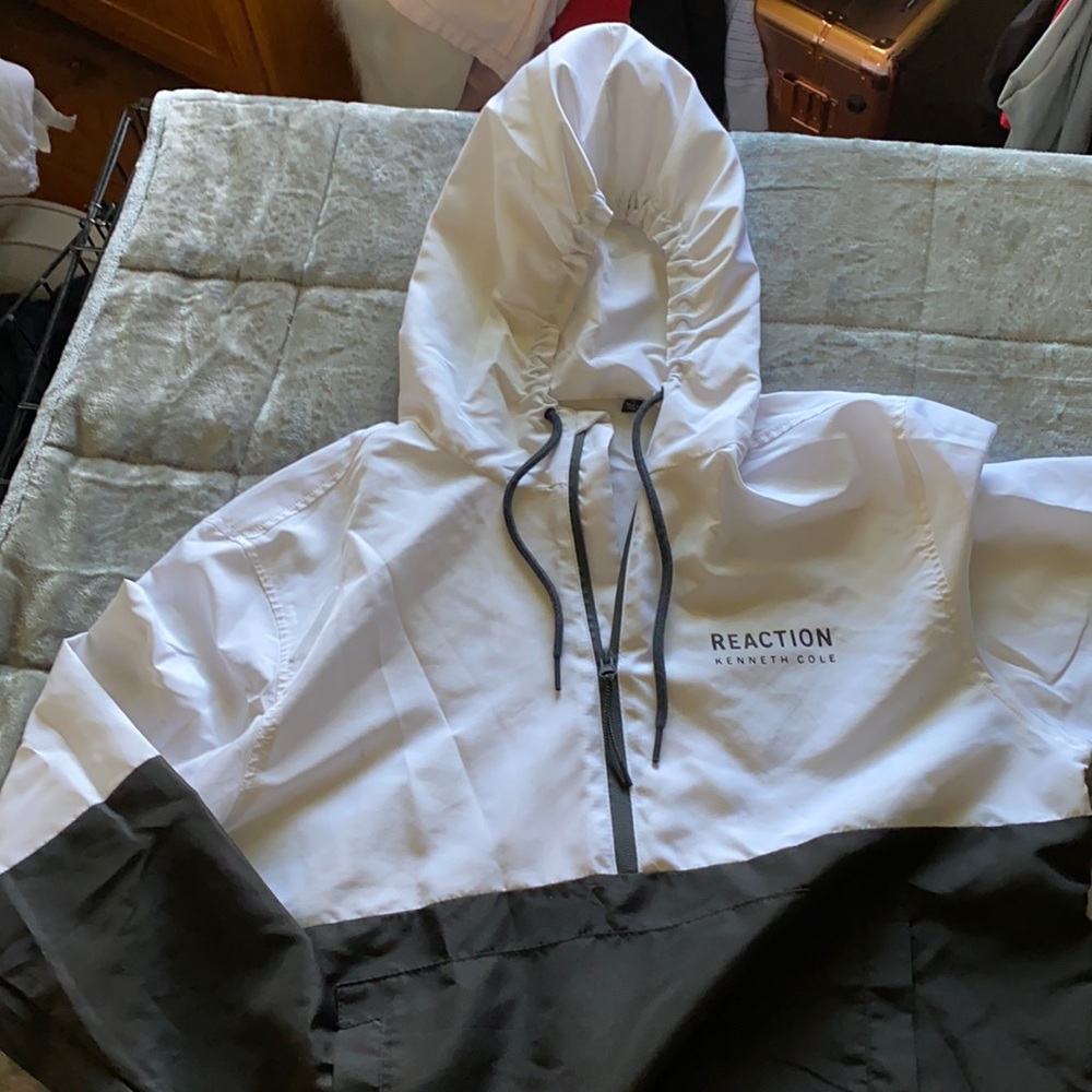 Reaction Kenneth Cole mid zip jacket